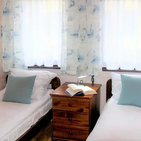 롯지 Osrodek Wczasowy Lesny 미엘노